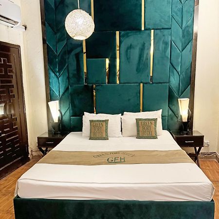 Hotel Green Fort Gulberg Лахор Экстерьер фото